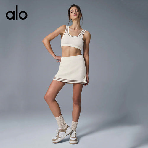 Completo da yoga da donna estivo